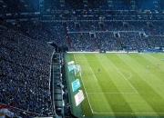 开云体育中国-绿茵场上的横扫与乒乓台前的惊艳，一场跨越维度的体育对话