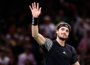 开云体育入口-世界网球队绝地反击英国网球队，西西帕斯惊艳世界的简单介绍