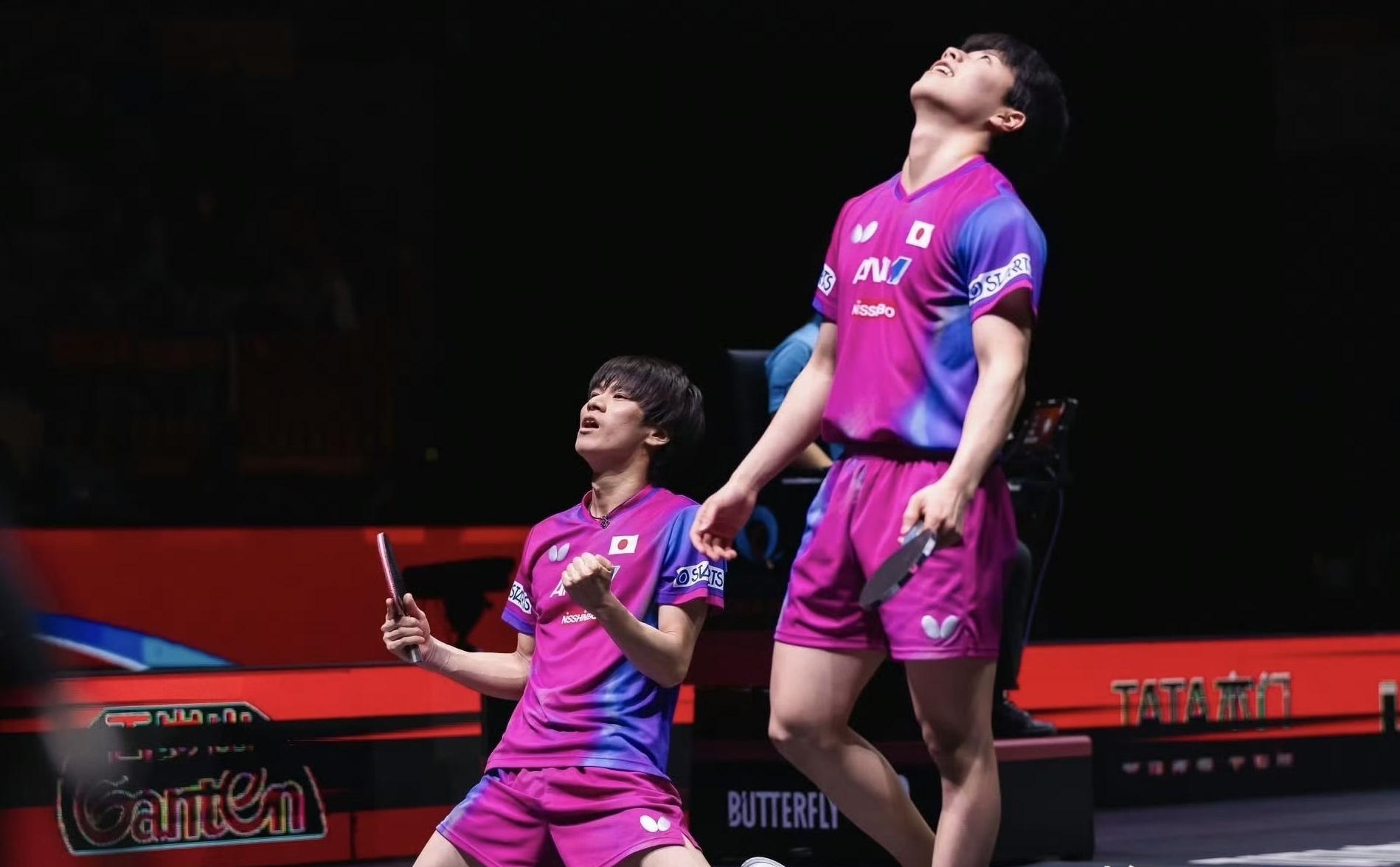 日本乒乓球队逆转韩国乒乓球队,张本智和完成帽子戏法 日本乒乓球队逆转韩国乒乓球队,张本智和完成帽子戏法