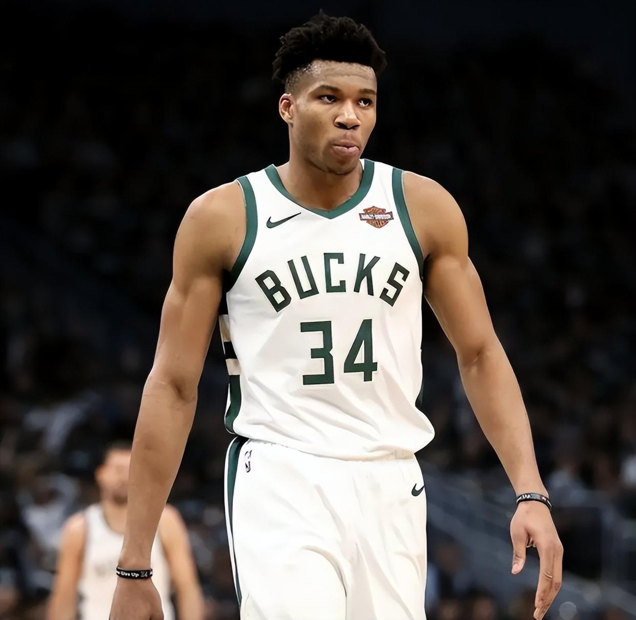 篮网B队翻盘雄鹿B队,米尔萨普一己之力扛起全队 篮网B队翻盘雄鹿B队,米尔萨普一己之力扛起全队