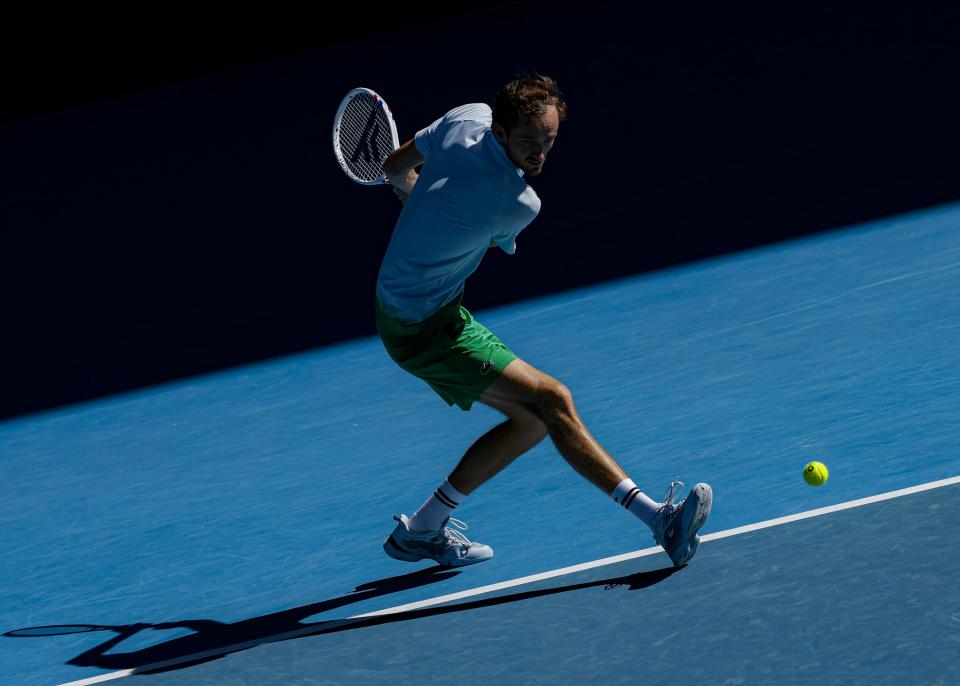 关于英国网球队强势澳大利亚网球队,梅德韦杰夫制霸全场的信息 关于英国网球队强势澳大利亚网球队,梅德韦杰夫制霸全场的信息