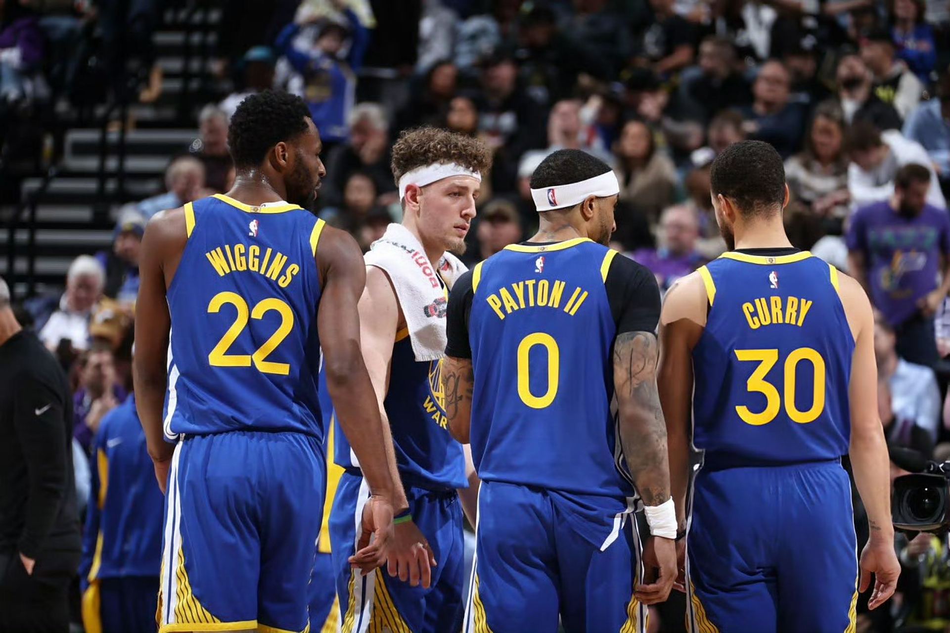 关于勇士险胜美国男篮,克莱爆发神勇的信息 关于勇士险胜美国男篮,克莱爆发神勇的信息