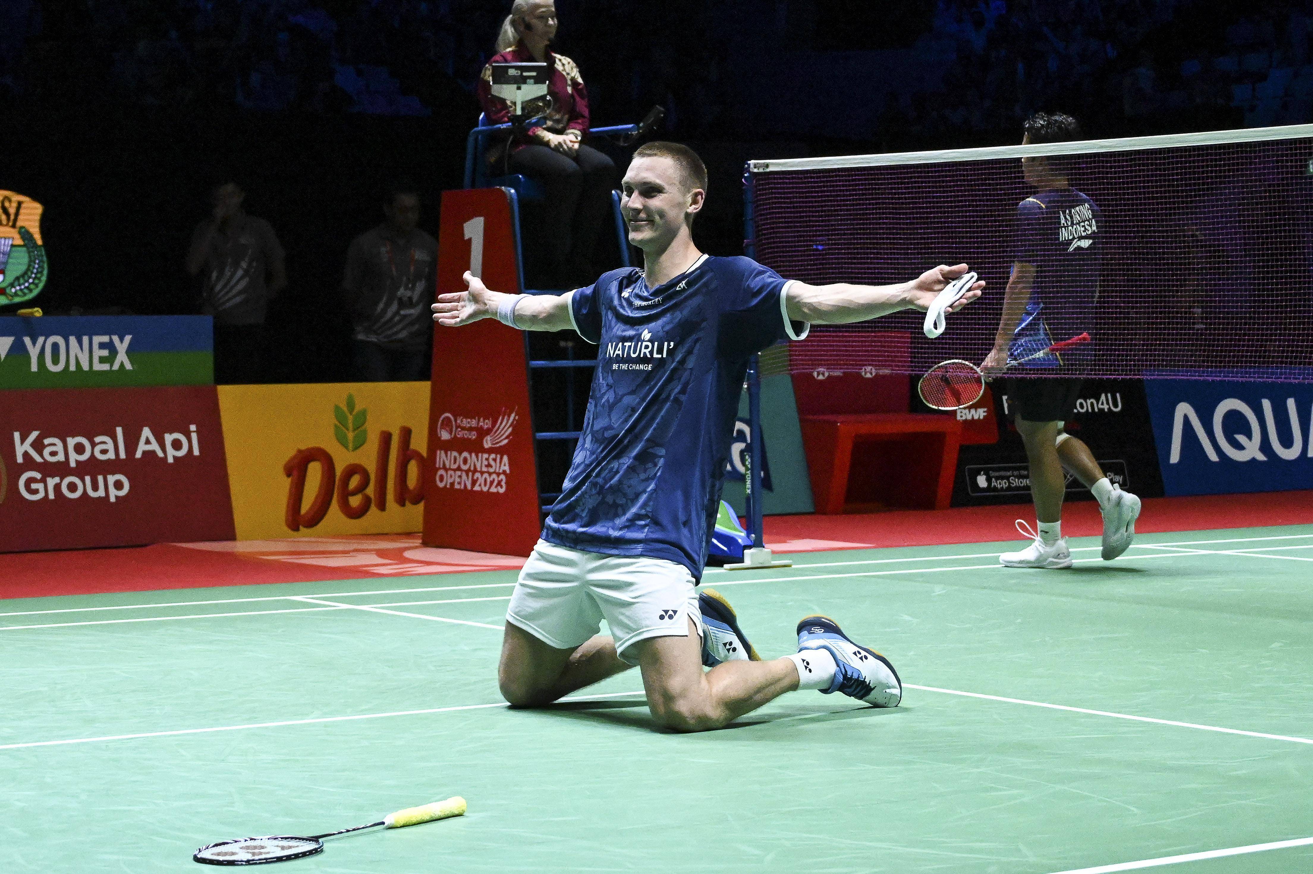 包含马来西亚羽毛球队绝杀泰国羽毛球队,安赛龙高光表现的词条 包含马来西亚羽毛球队绝杀泰国羽毛球队,安赛龙高光表现的词条