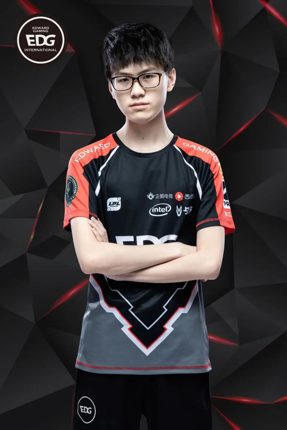 EDG横扫CLG,Ming打破历史纪录的简单介绍 EDG横扫CLG,Ming打破历史纪录的简单介绍