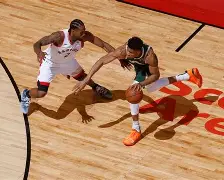 关于雄鹿再胜森林狼,字母哥全场表现最佳的信息 关于雄鹿再胜森林狼,字母哥全场表现最佳的信息