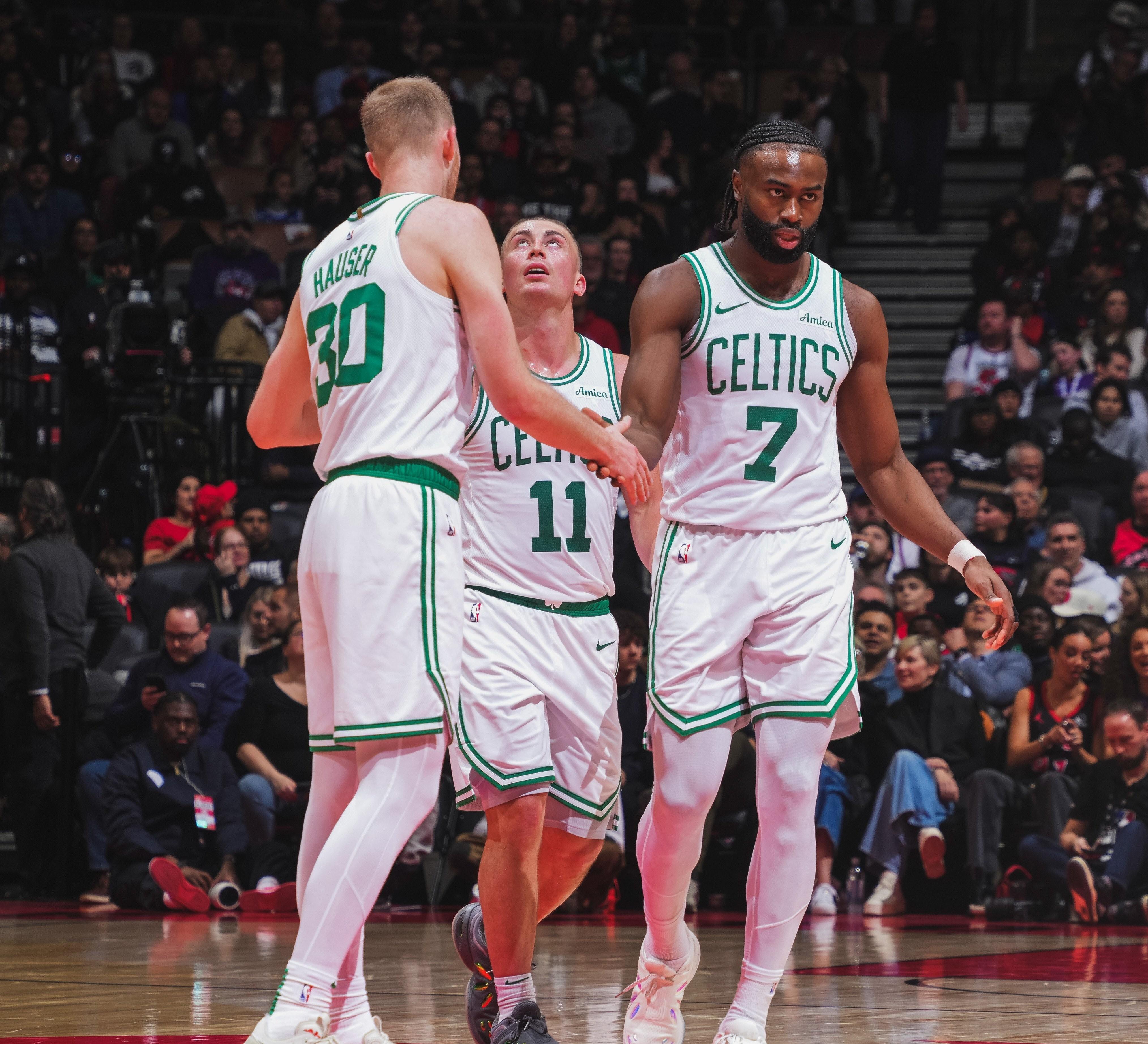 尼克斯获胜在望,表现出色的团队合作的简单介绍 尼克斯获胜在望,表现出色的团队合作的简单介绍