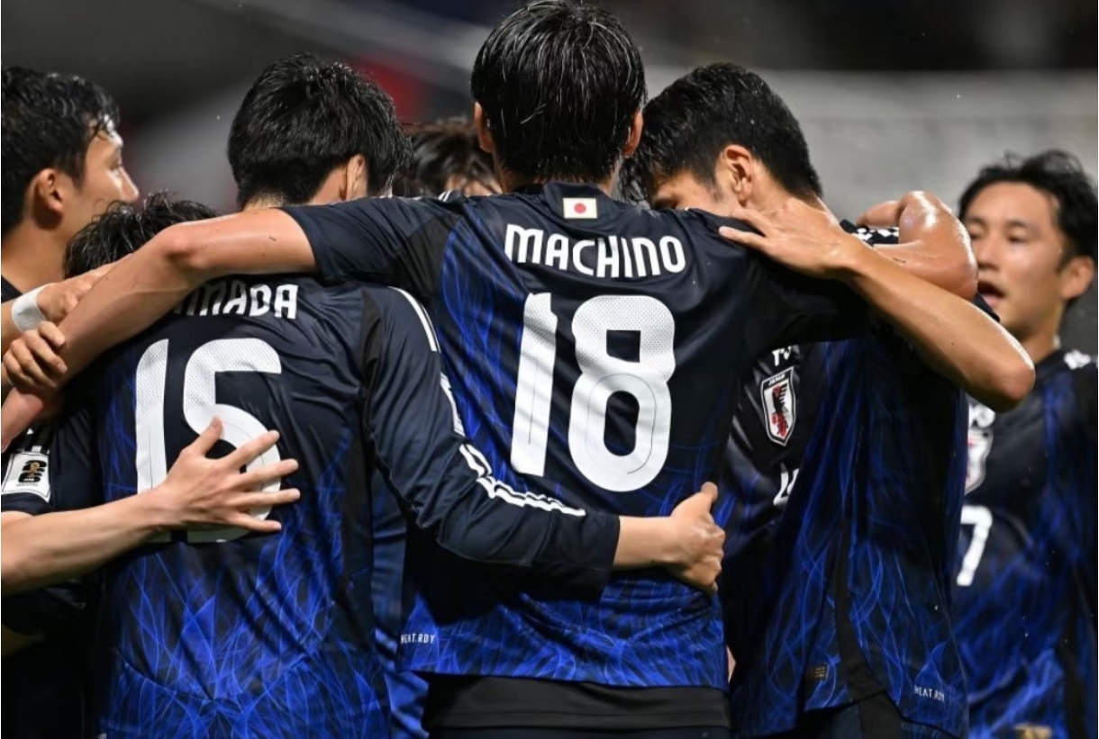 日本豪门在赛场上积蓄力量,打破僵局 日本豪门在赛场上积蓄力量,打破僵局