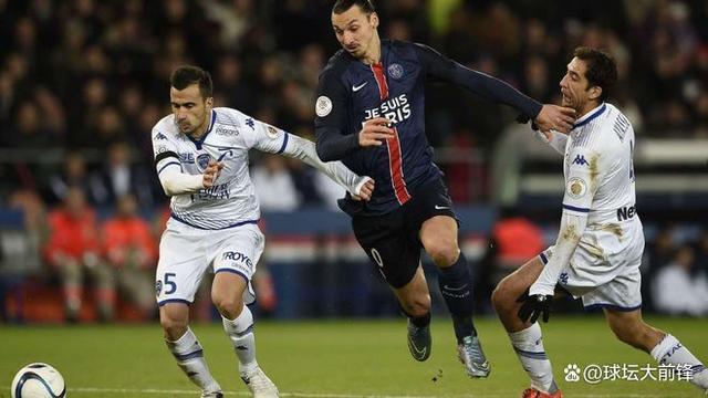 包含斯佩齐亚客场失利,降级压力持续加大的词条 包含斯佩齐亚客场失利,降级压力持续加大的词条