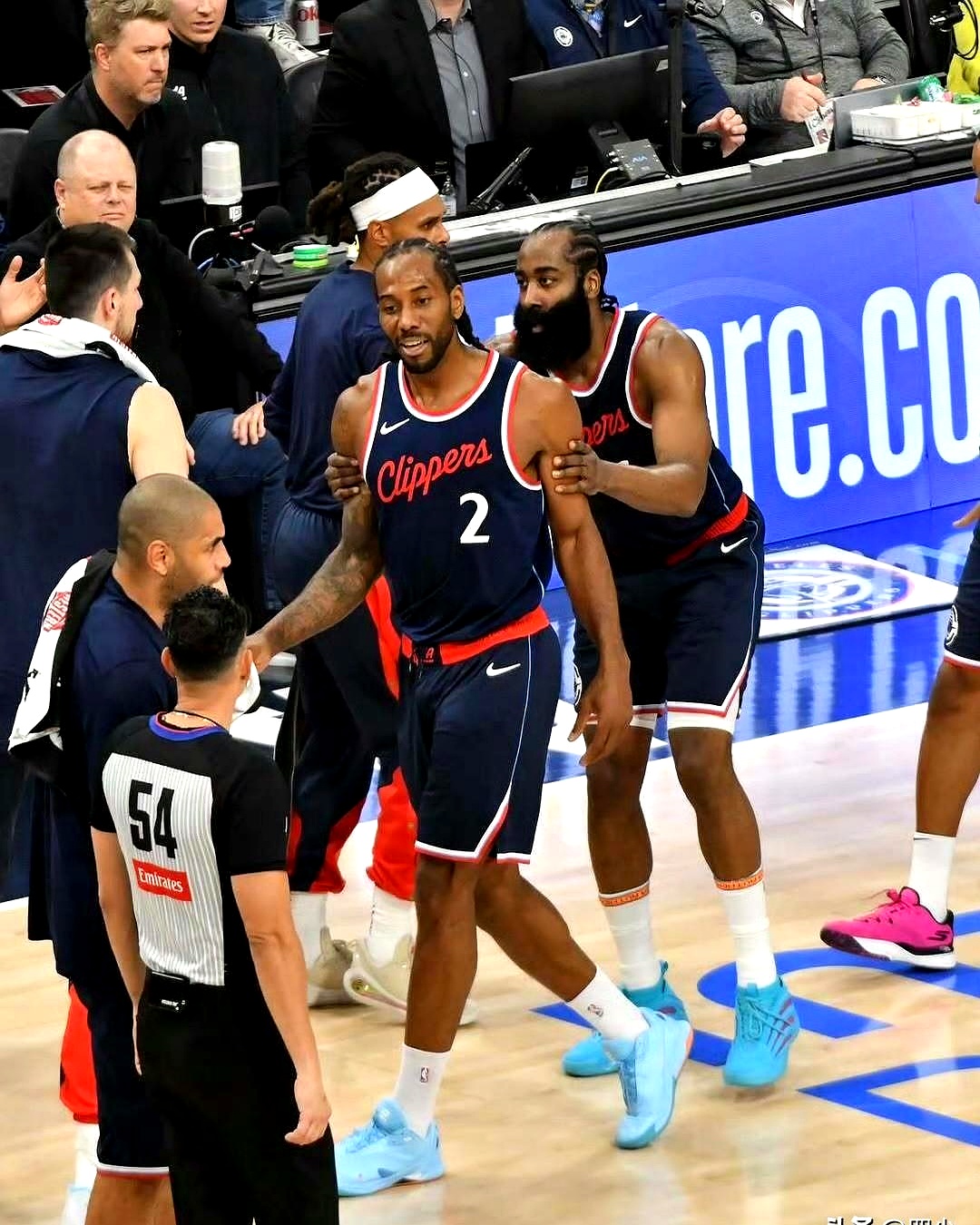 快船队大将不满球队阵容,在赛前闹情绪的简单介绍 快船队大将不满球队阵容,在赛前闹情绪的简单介绍