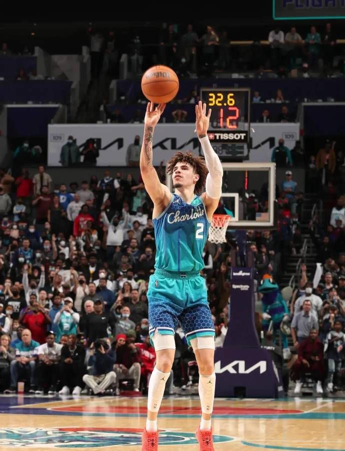 包含骑士后卫独揽分,带领球队奏凯的词条 包含骑士后卫独揽分,带领球队奏凯的词条